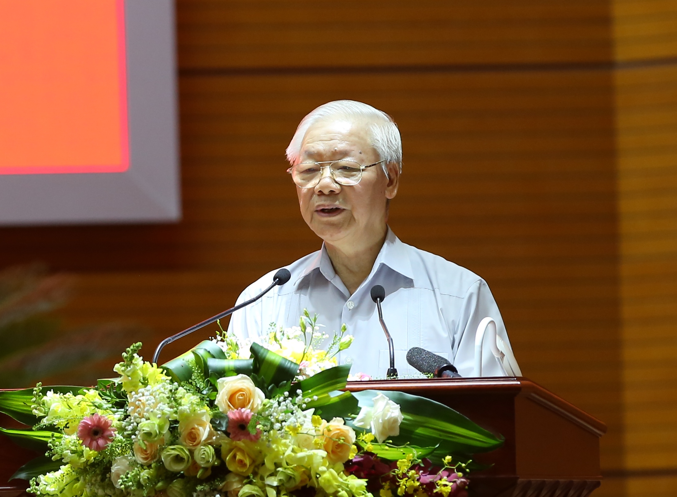 Tổng Bí thư Nguyễn Phú Trọng phát biểu chỉ đạo tại Hội nghị. Ảnh: VGP/Lê Sơn              