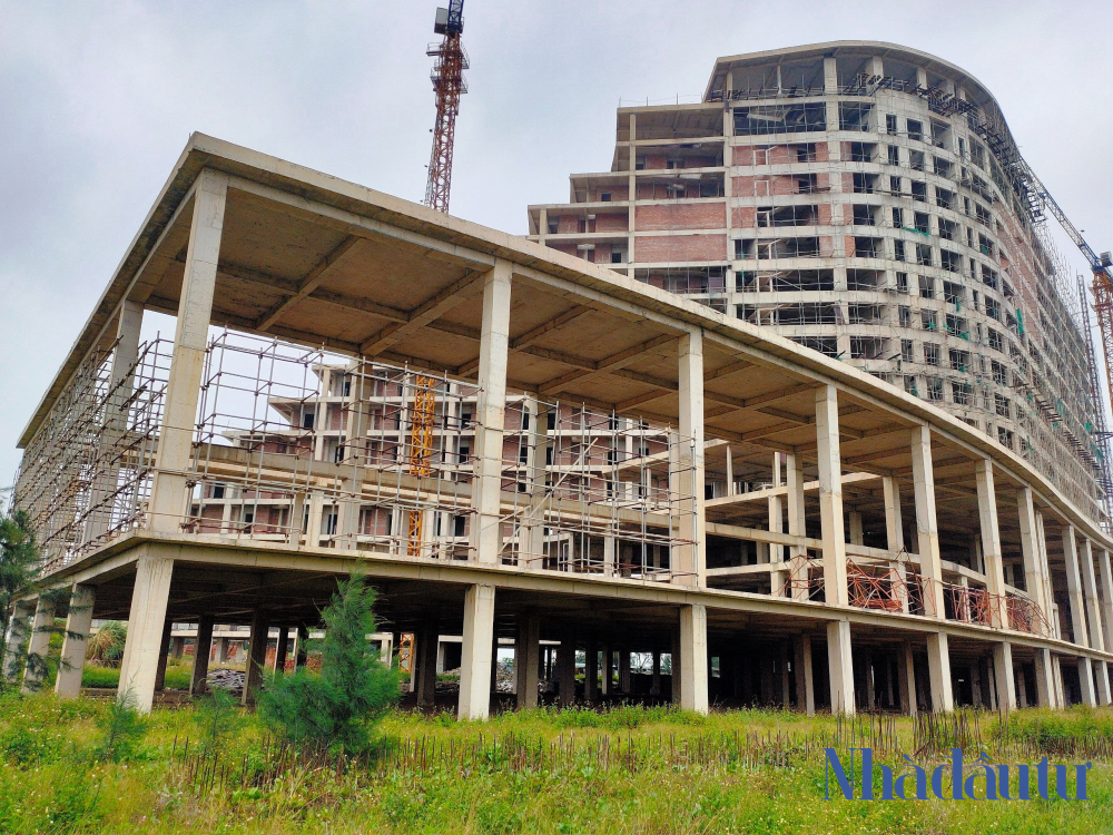 Dự án khách sạn Pullman Quảng Bình chậm tiến độ, năng lực chủ đầu tư ra sao?