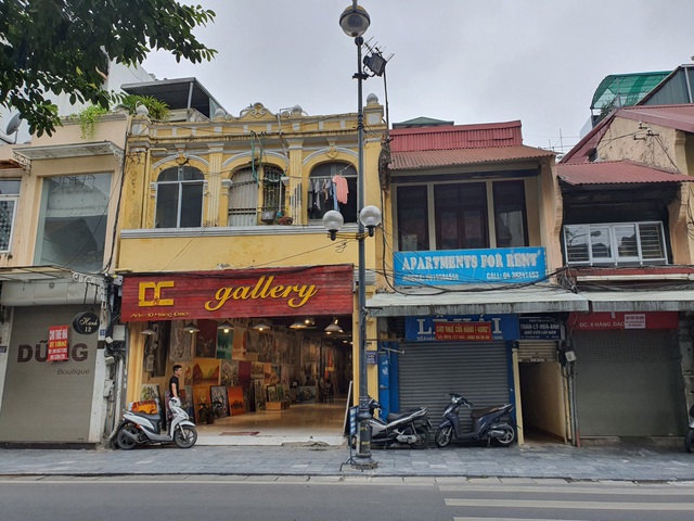  Tại Hà Nội, giá thuê nhà mặt phố các quận giảm 7 - 15% so với năm 2019.  