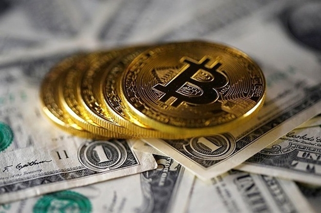 Giá Bitcoin hôm nay 31/1: Bitcoin lao dốc, nhiều tiền ảo tăng dữ dội