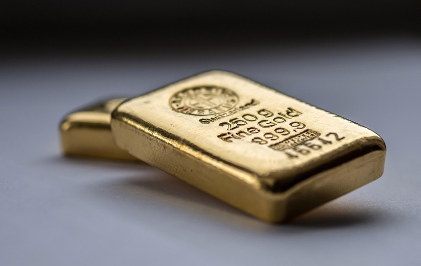 Giá vàng hôm nay ngày 2/2: Giá vàng trong nước quay đầu giảm 100.000 đồng/lượng
